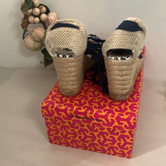TORY BURCH HIGH WEDGE ESPADRILLE MED NAVY LOBSTER SIZE 10 - Picture 3 of 8